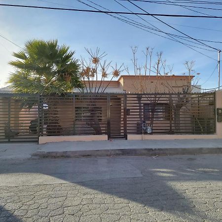 הוילה סיודאד חוארס Casa En La Zona Centro De La Ciudad מראה חיצוני תמונה