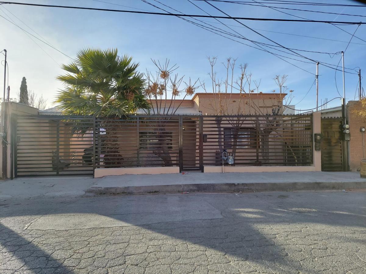 הוילה סיודאד חוארס Casa En La Zona Centro De La Ciudad מראה חיצוני תמונה